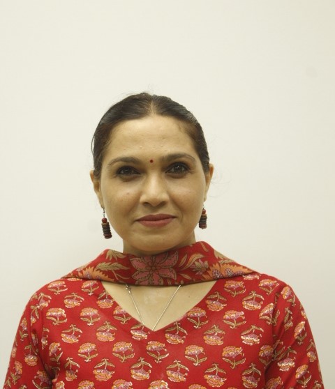 Dr. Meenakshi