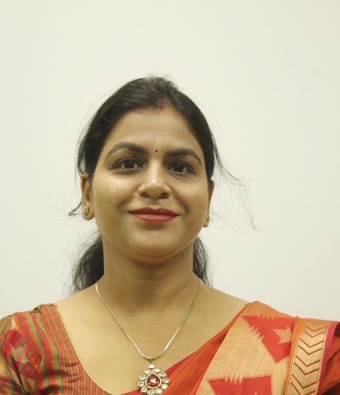 Dr. Komal Goel