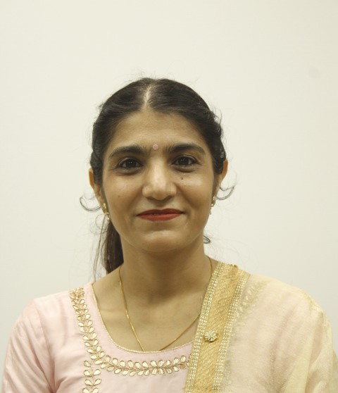 Dr. Komaldeep Kaur